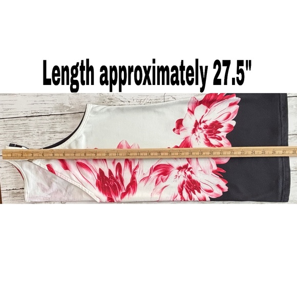 Women’s Floral Print Ring V-Neck Tank Top (Size L) - Picture 10 of 10